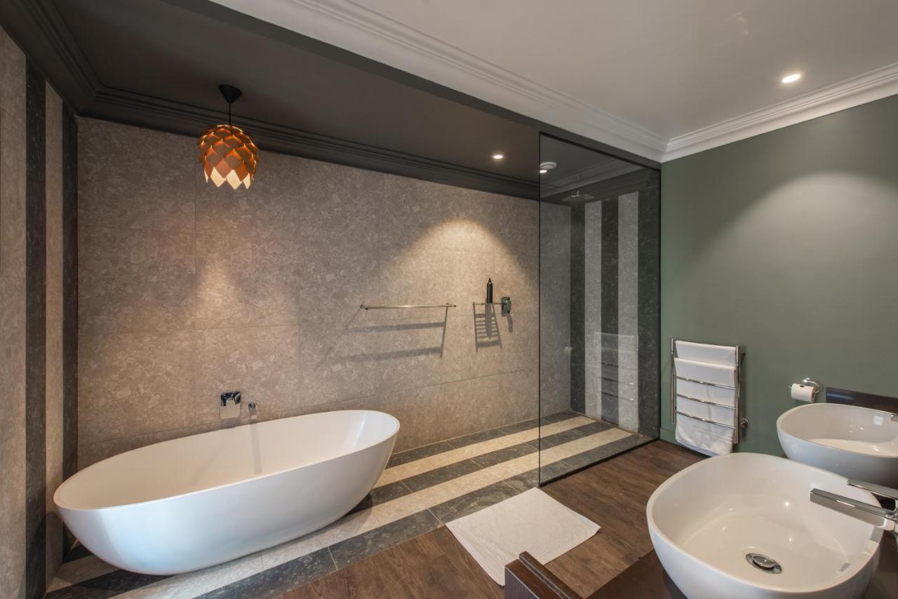 The Feather Hill Boutique Hotel Potchefstroom Exteriör bild